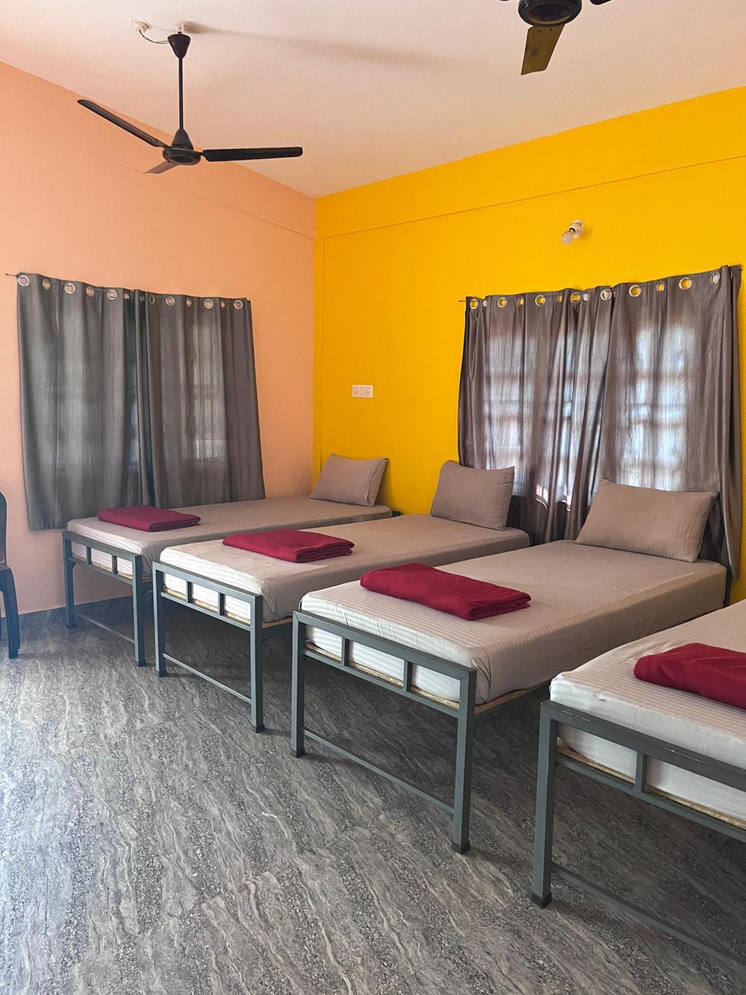 Hostelvk Gokarna Gokarna  Exterior photo